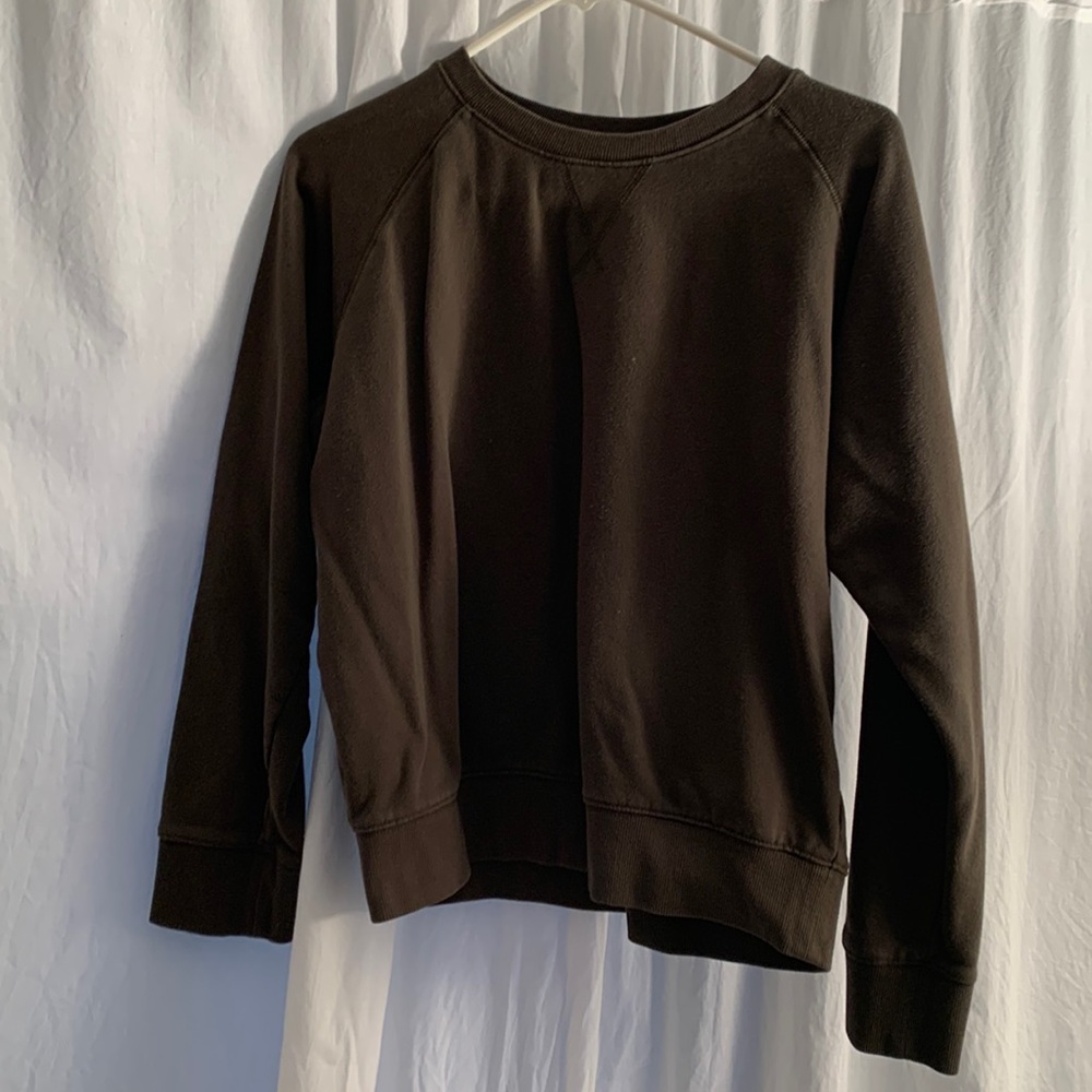 Army green crewneck